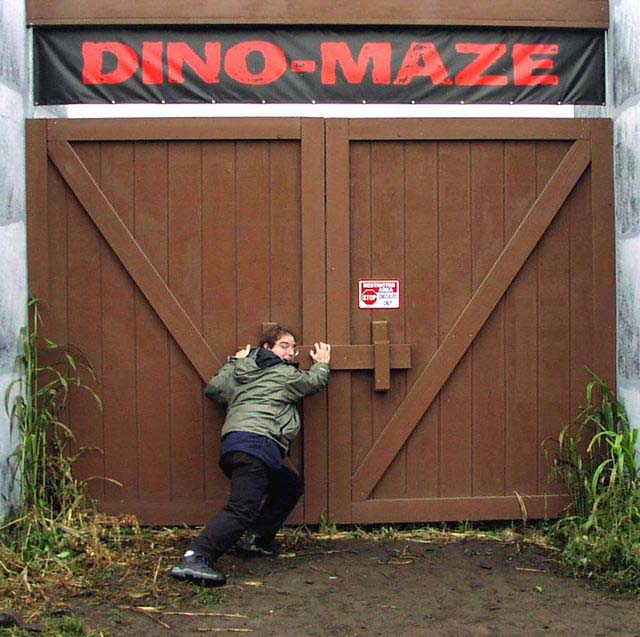 Corn-Maze-Dino-Door-02
