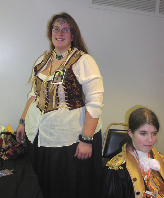 lonnie&winged-siamese